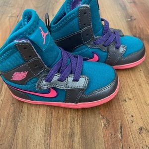 Nike Toddler Shoes size 5 Air Jordan 1 Retro Skinny High GS 'Tropical Teal'